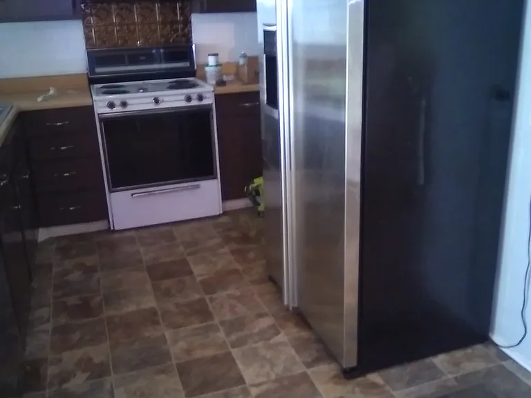 710 Atkins St — Photo 4