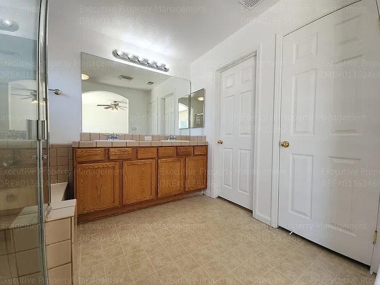 12115 Verdelho Ave — Photo 27