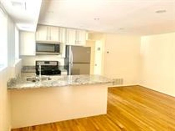 2637 Saint Paul St APT 2A