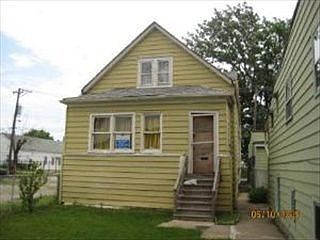 2nd image of 1421 S Kilbourn Ave #1