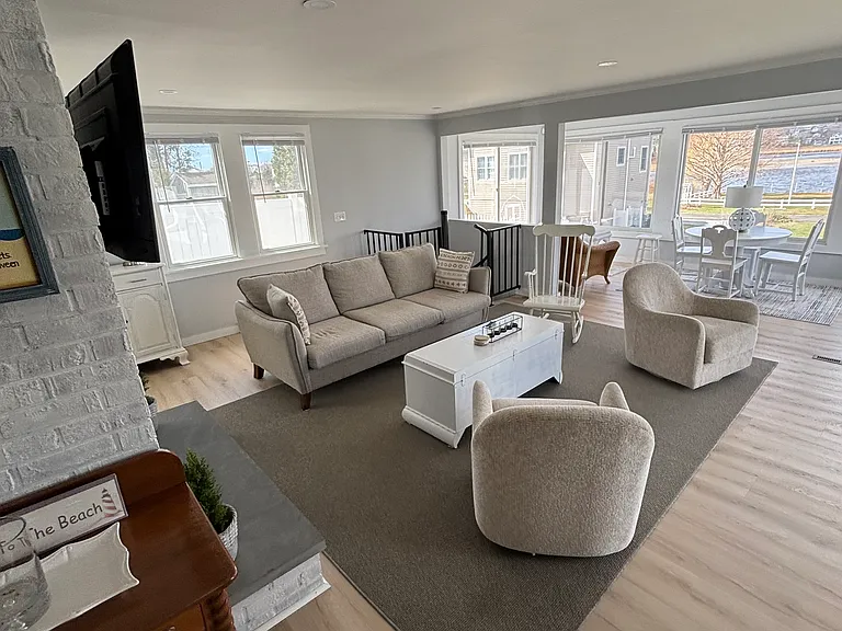 53 Bayberry Rd — Photo 13