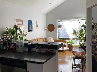 28 Grove St #3FAM, Brooklyn, NY 11221