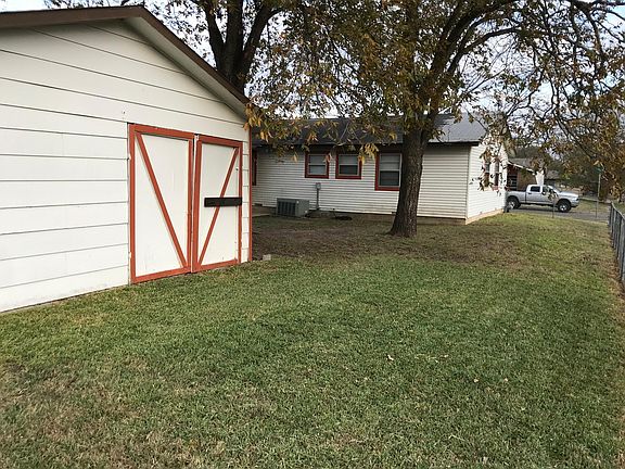 2nd image of 1212 S 11th St