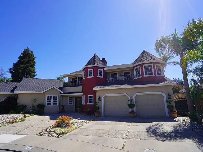 3708 Gouda Ln — Photo 2