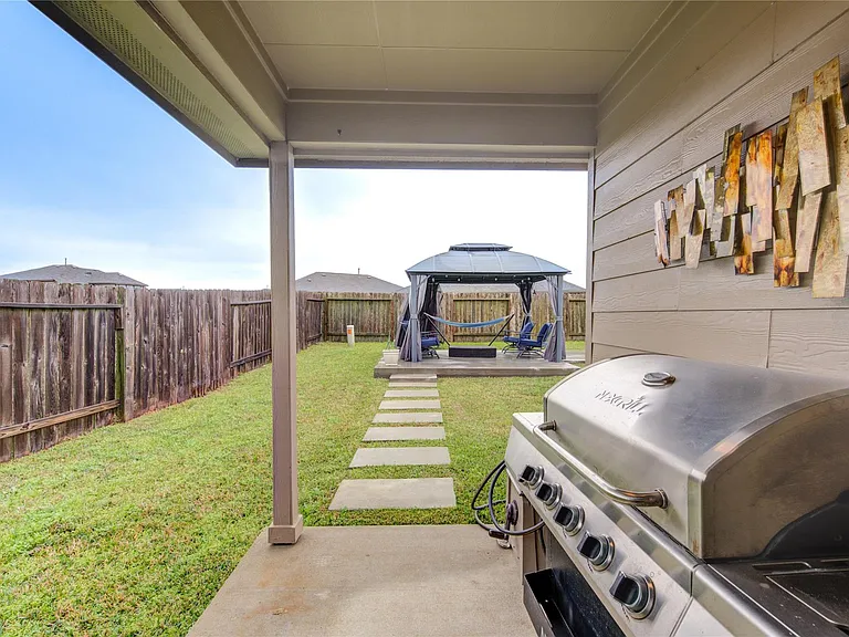 29519 Jarvis Bay Pass — Photo 23