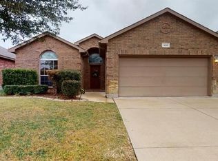 408 Branding Iron Trl, Fort Worth, TX 76131