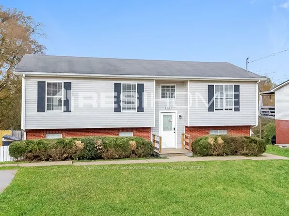 213 Granada Dr, Columbia, TN 38401