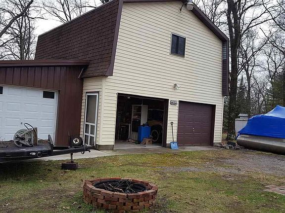 3rd image of 2178 Maurice Ln