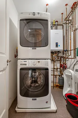 Rented by Outpost Brokerage LLC | media 15