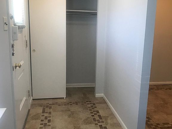 2nd image of 2025 Beyer Ave #1