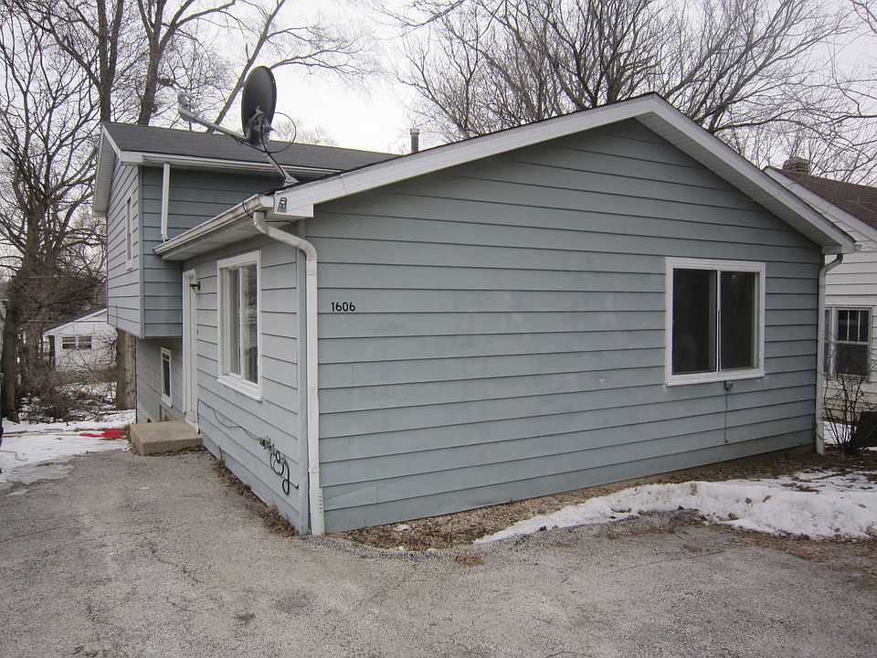 1st image of 1606 N Park Dr