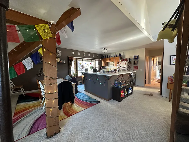 430 Oxford St #3 — Photo 6