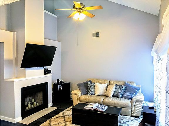 5th image of 8411 Cambria Dr
