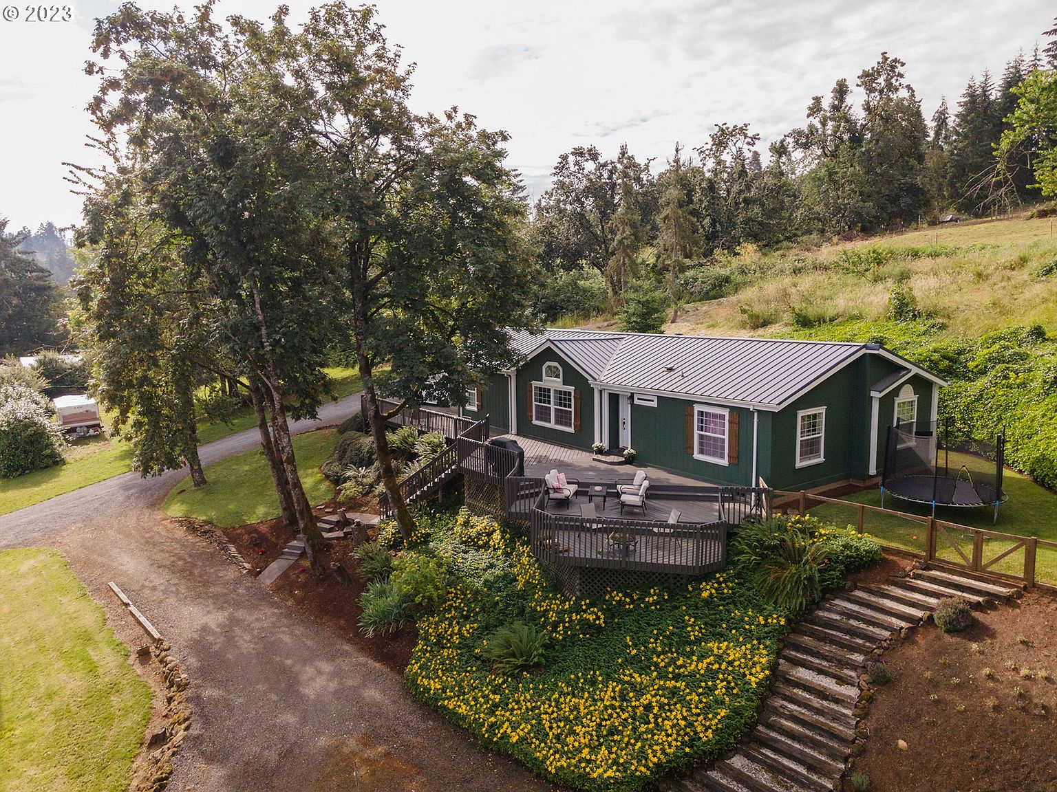 521 3rd St, Scotts Mills, OR 97375 Zillow