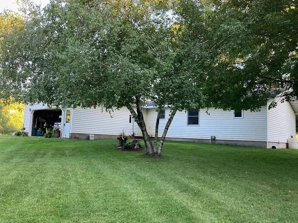 1619 131st St, Slayton, MN 56172