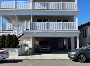 65 Illinois Ave, Long Beach, NY 11561