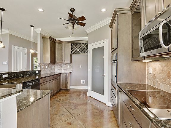 Walk in pantry and granite