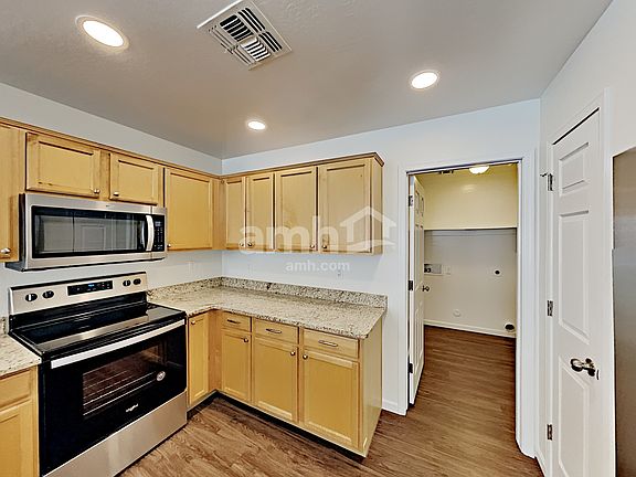5th image of 15952 W Vogel Ave