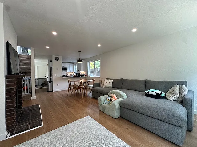 14020 Courtland Pl N — Photo 9