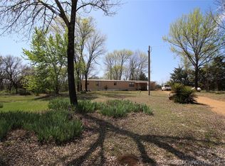 10111 Lasiter Rd, Kingston, OK 73439
