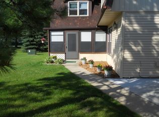 403 Saddle Rdg, Portage, WI 53901