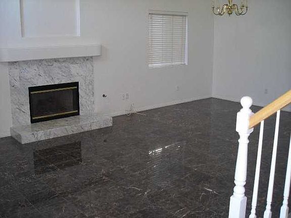 living/dinning room