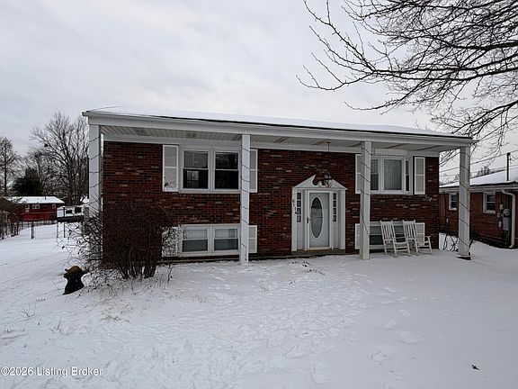 2nd image of 6114 Moorhaven Dr