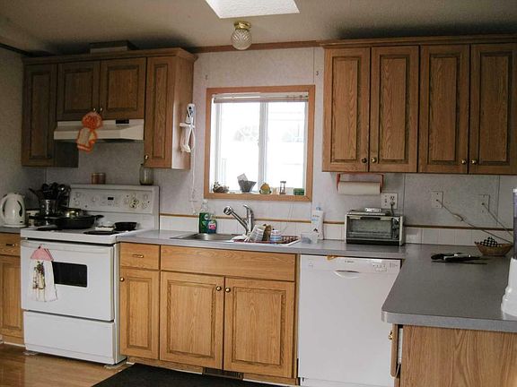 3rd image of 19-5800 46th St #19