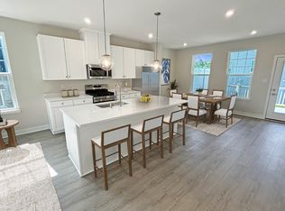 1 Pelham Ln, Bayville, NJ 08721
