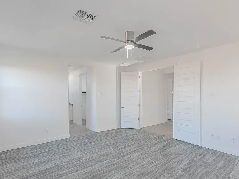 36610 W Mediterranean Way — Photo 17