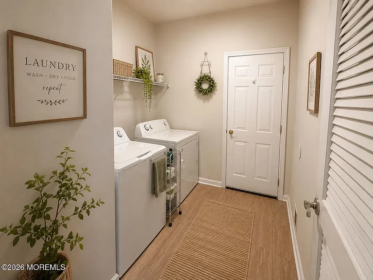 24 Lilly Dr — Photo 9
