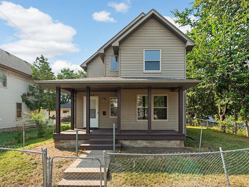 1st image of 602 19th Ave S