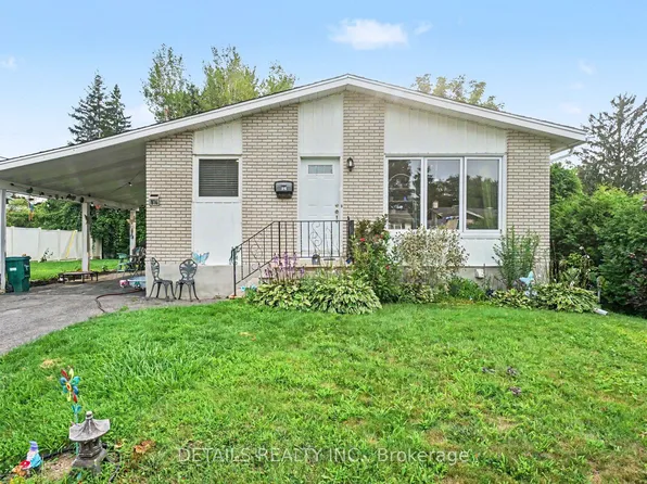 816 Willow Ave, Ottawa, ON K1E 1C7