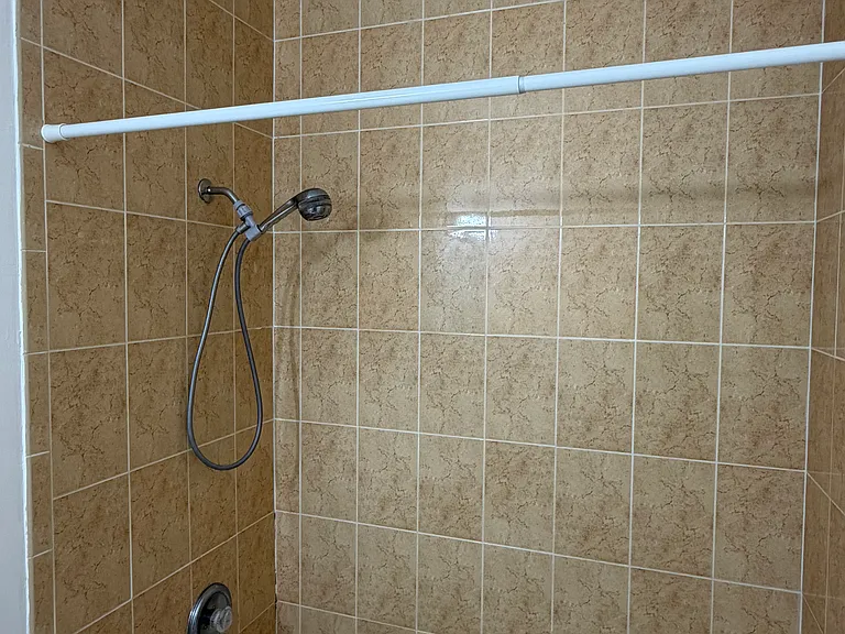 11381 SW 230th Ter — Photo 17