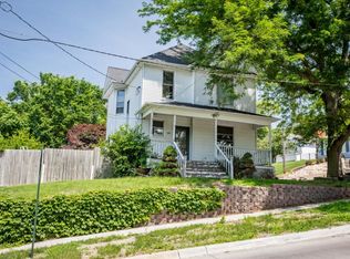 901 W 3rd St, Muscatine, IA 52761