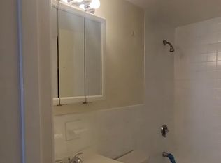1800 Centre St #27, West Roxbury, MA 02132