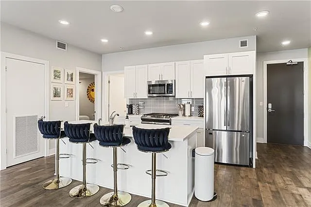 900 Bartholomew St #316 — Photo 8