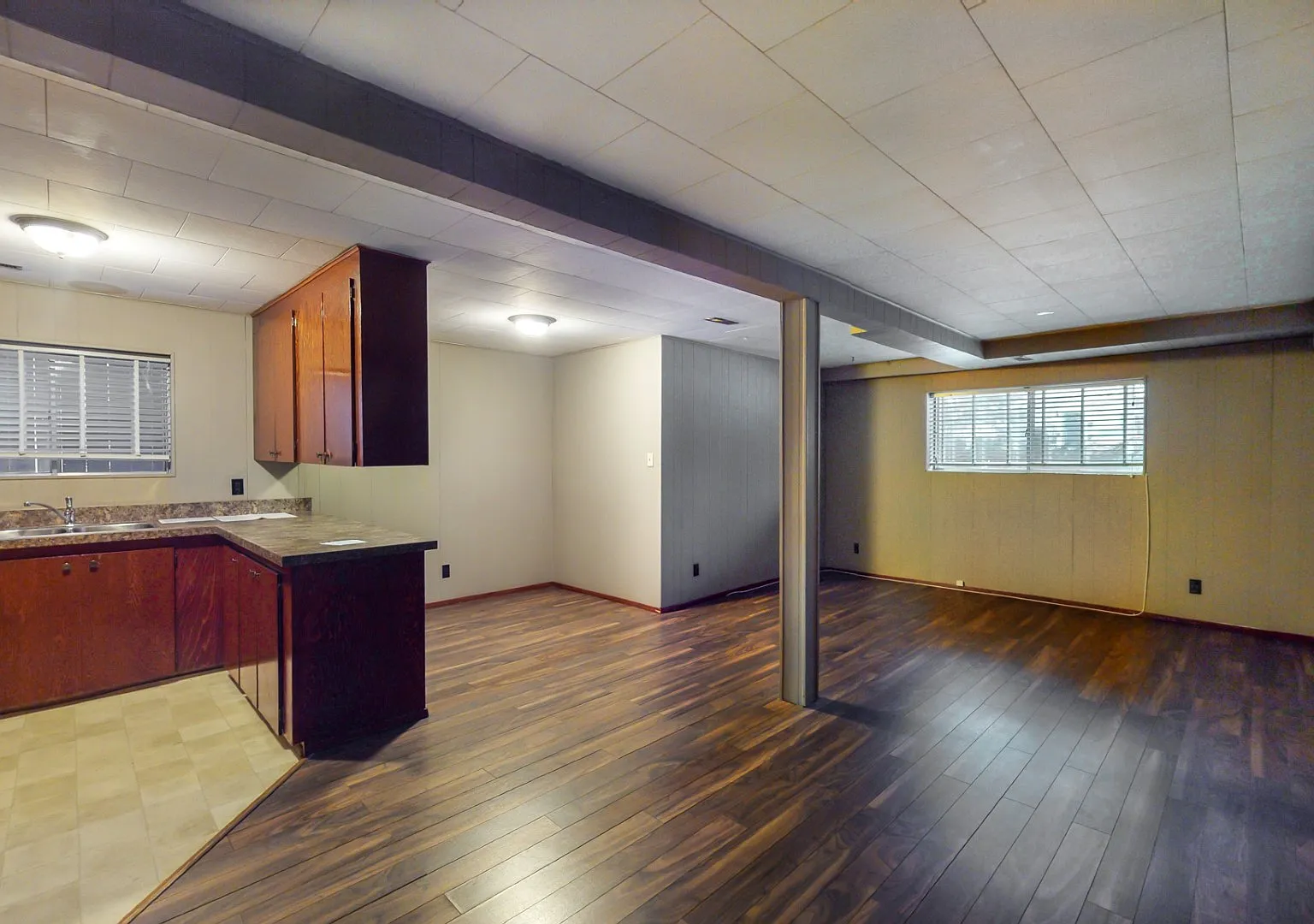 454 30 Avenue Northwest Lower — Photo 4