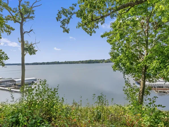 W315N7677 Highway 83 Unit 16, Hartland, WI 53029