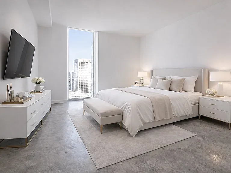 151 SE 1st St #Penthouse 2 — Photo 6