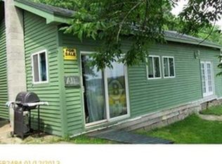 20 Old Ferry Rd, Richmond, ME 04357