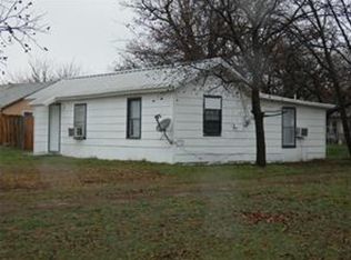 108 S 5th St, Clyde, TX 79510