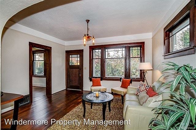 1st image of 1206 McKenzie Ave