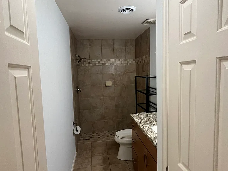 117 Hicks Rd #117 — Photo 9