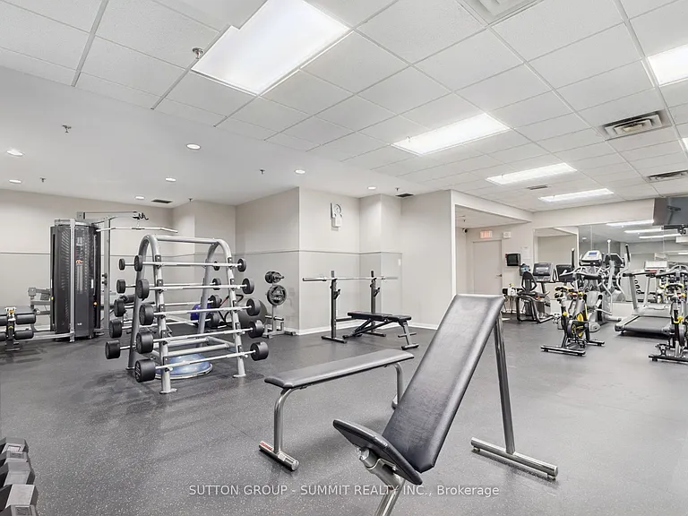 415 Locust St #602 — Photo 44