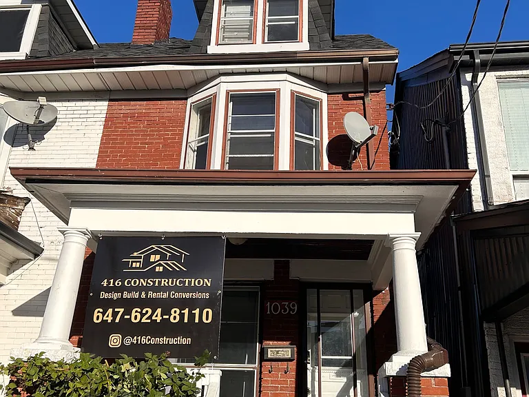 1039 Ossington Ave #B — Photo 1