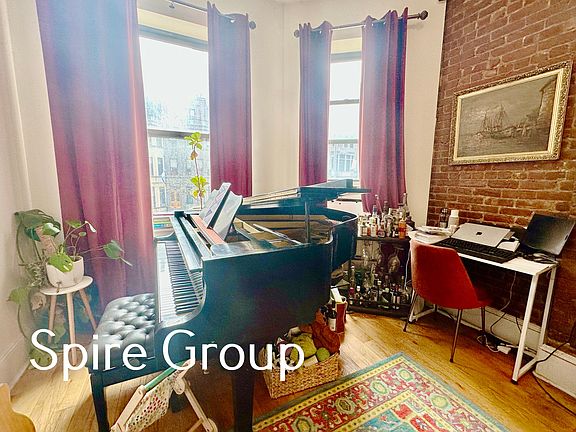 3rd image of 353 W End Ave APT 2