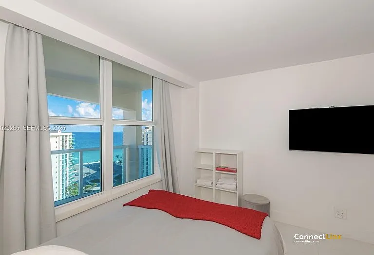 3800 S Ocean Dr — Photo 2