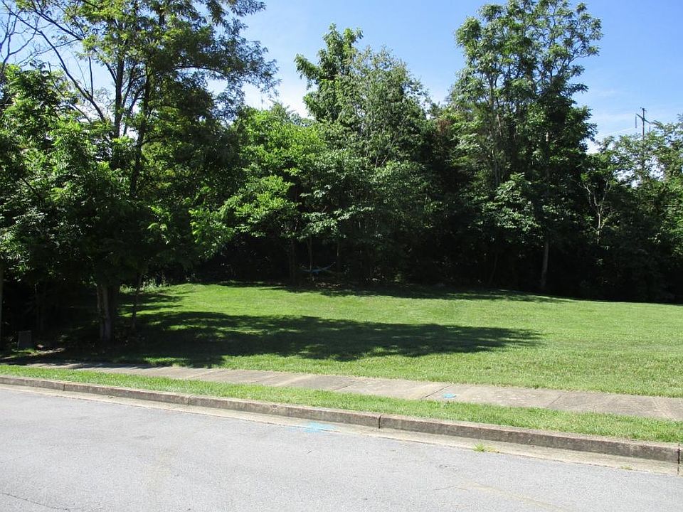 1st image of 16 Boles Dr