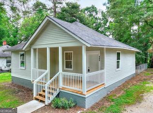 145 6th St, Monroe, GA 30655